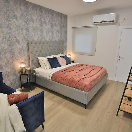 Cozy And Stylish 1-Bedroom Apartment Netanya Exterior foto